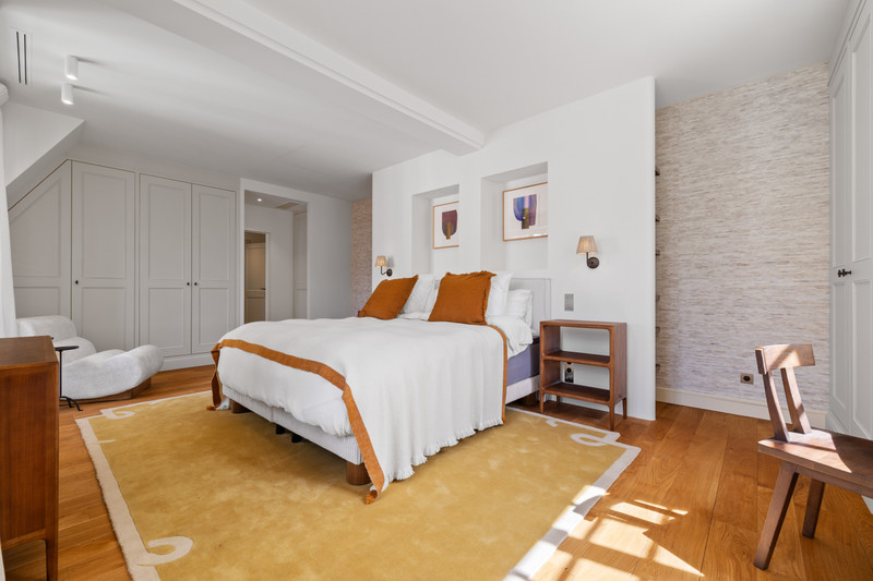 French property for sale in Paris 5e Arrondissement, Paris - €6,150,000 - photo 3