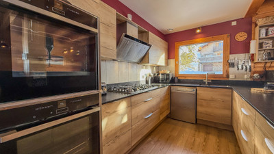 Ski property for sale in Alpe d'Huez - €3,250,000 - photo 5