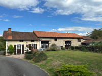 Maison à vendre à Pensol, Haute-Vienne - 339.200 € - photo 2