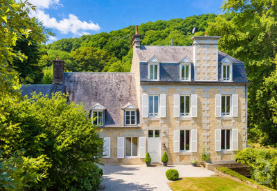 Chateau à vendre à Vire Normandie, Calvados, Basse-Normandie, avec Leggett Immobilier