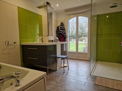 French property for sale in Cestas, Gironde - €825,000 - photo 8