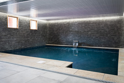 Ski property for sale in  - 1 450 000 € - photo 2