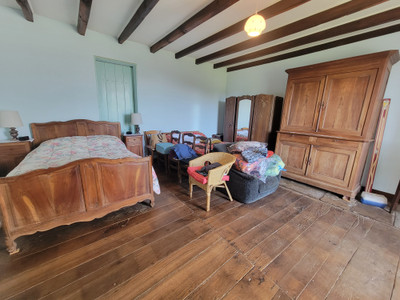 French property for sale in Benest, Charente - €130,000 - photo 7