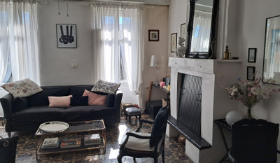 French property for sale in Blaye, Gironde - €299,980 - photo 2