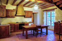 Propriété à vendre à Cherval, Dordogne - 130 000 € - photo n°2