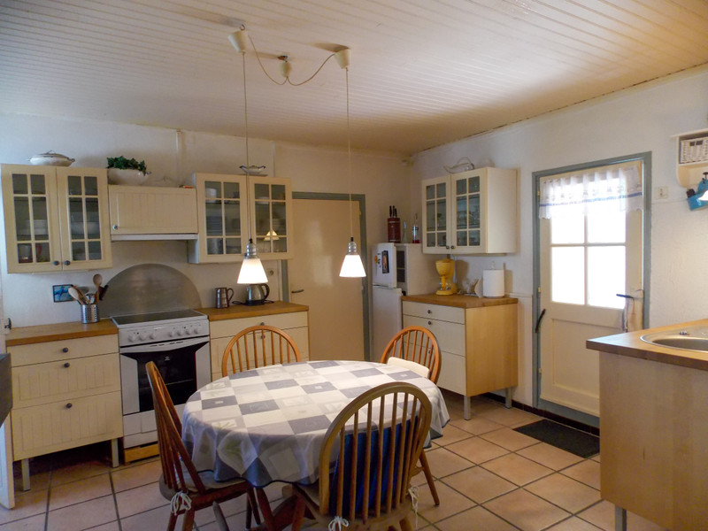 French property for sale in Axat, Aude - €110,000 - photo 2