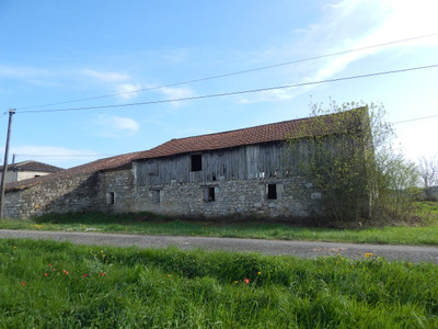 Grange à vendre à Lacépède, Lot-et-Garonne, Aquitaine, avec Leggett Immobilier
