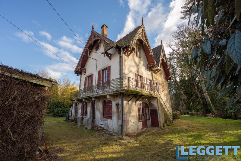 French property for sale in La Chapelle-sous-Uchon, Saône-et-Loire - €395,000 - photo 9