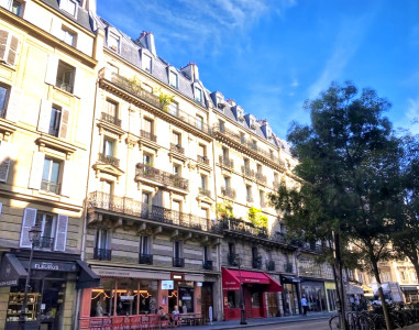 apartment for sale in Paris