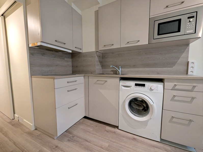 French property for sale in Paris 7e Arrondissement, Paris - €235,000 - photo 7