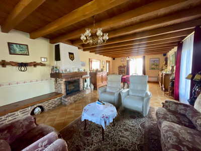 French property for sale in Thiviers, Dordogne - €265,700 - photo 6