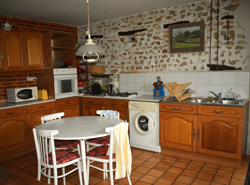 French property for sale in Saint-Romain, Vienne - €91,300 - photo 2
