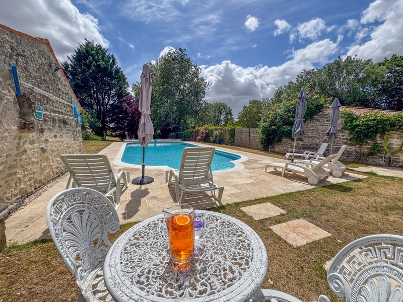 French property for sale in Saint-Hilaire-des-Loges, Vendée - €265,000 - photo 1