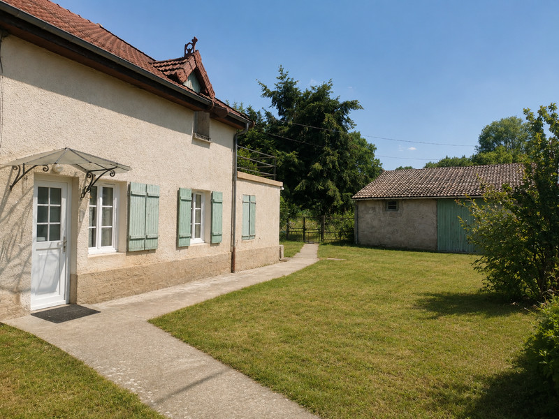 French property for sale in Barnay, Saône-et-Loire - €132,500 - photo 0