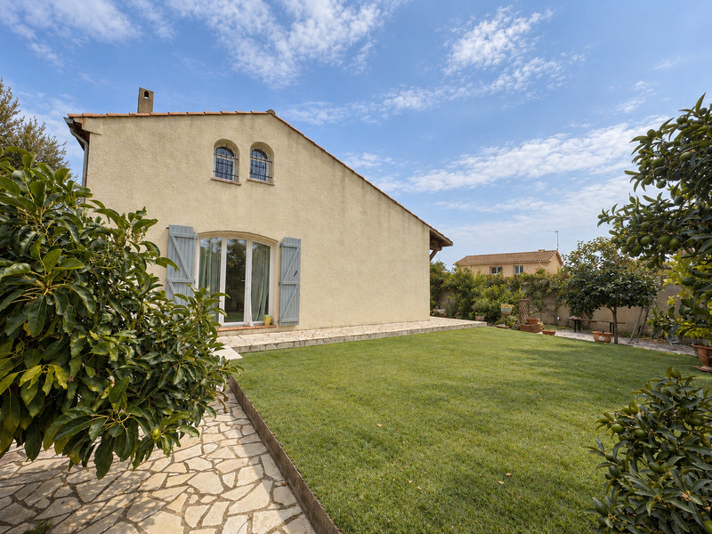 French property for sale in Béziers, Hérault - €362,000 - photo 1