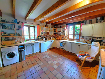French property for sale in Vendoire, Dordogne - €162,000 - photo 3