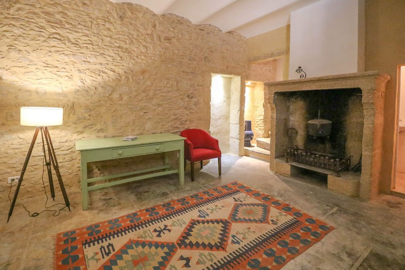 French property for sale in Uzès, Gard - &#8364;570,000 - photo 4