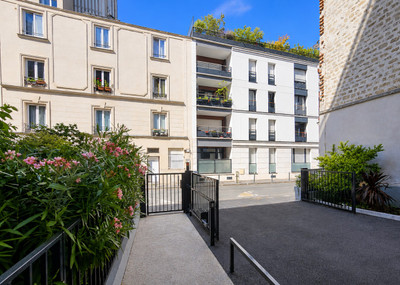 French property for sale in Paris 20e Arrondissement, Paris - €210,000 - photo 8