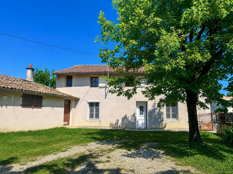 Propriété à vendre à Messé, Deux-Sèvres - 99 995 €