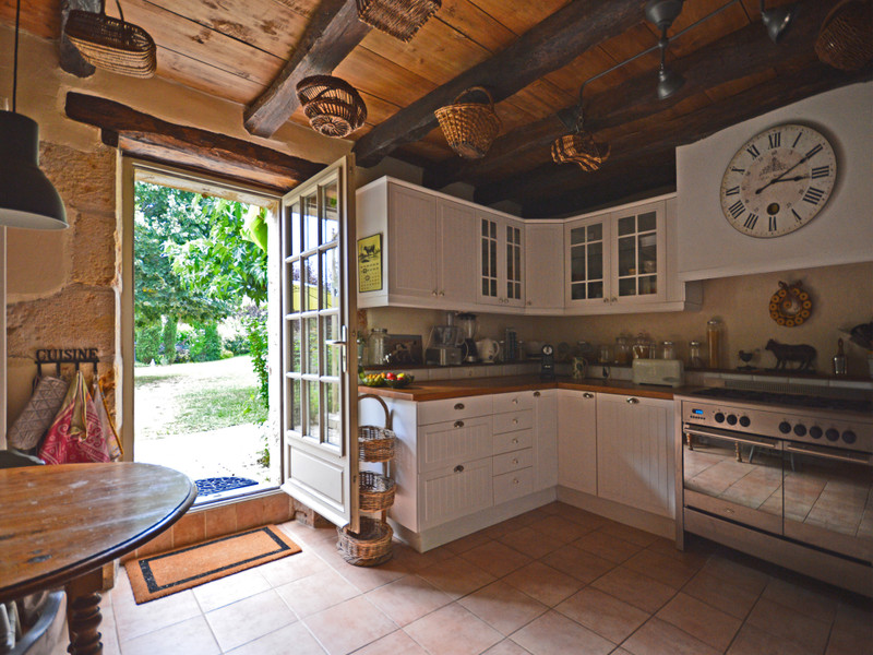 French property for sale in Tourtoirac, Dordogne - €530,000 - photo 3