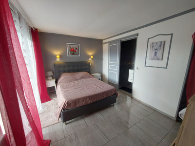 French property for sale in Cognac, Charente - €439,000 - photo 7