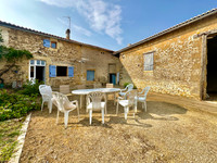 Maison à vendre à Saint-Jean-de-Sauves, Vienne - 210.500 € - photo 2