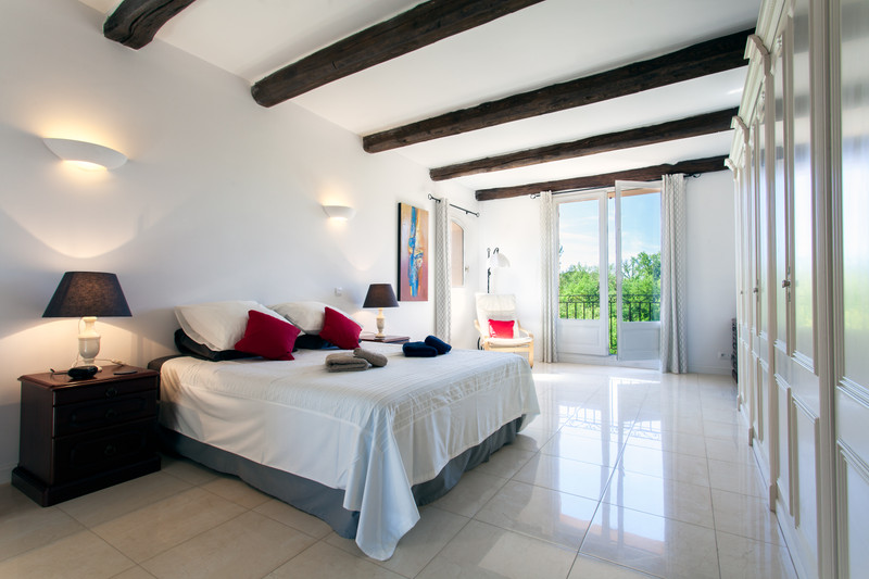 French property for sale in Châteauneuf-Grasse, Alpes-Maritimes - €999,000 - photo 8