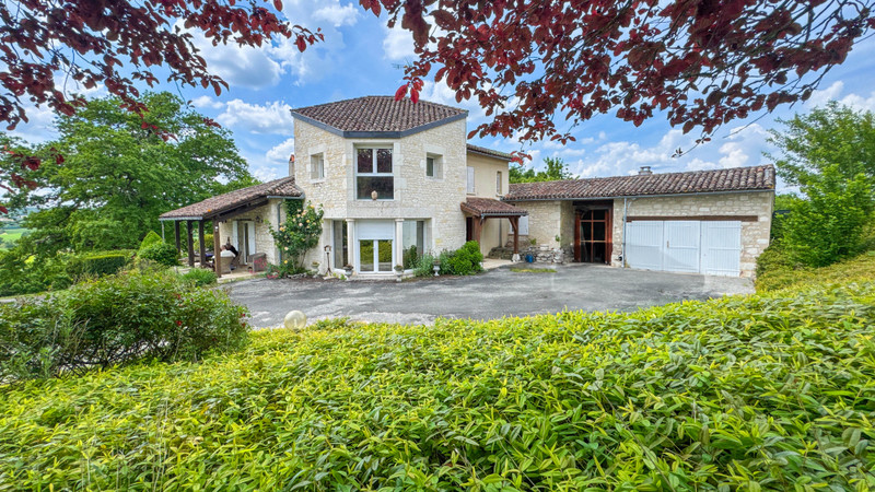 French property for sale in Montcuq-en-Quercy-Blanc, Lot - €424,000 - photo 3