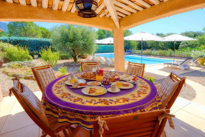 French property for sale in Rustrel, Vaucluse - €518,000 - photo 1