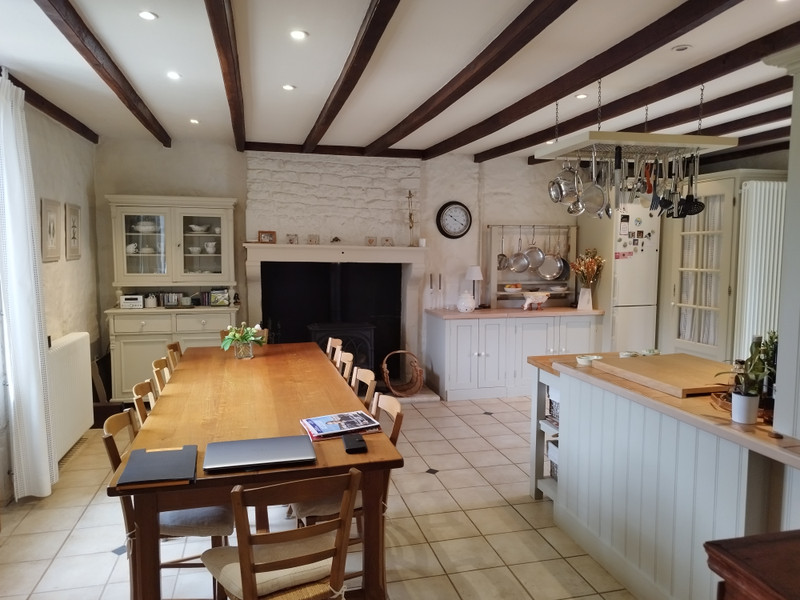 French property for sale in Clussais-la-Pommeraie, Deux-Sèvres - €376,300 - photo 4