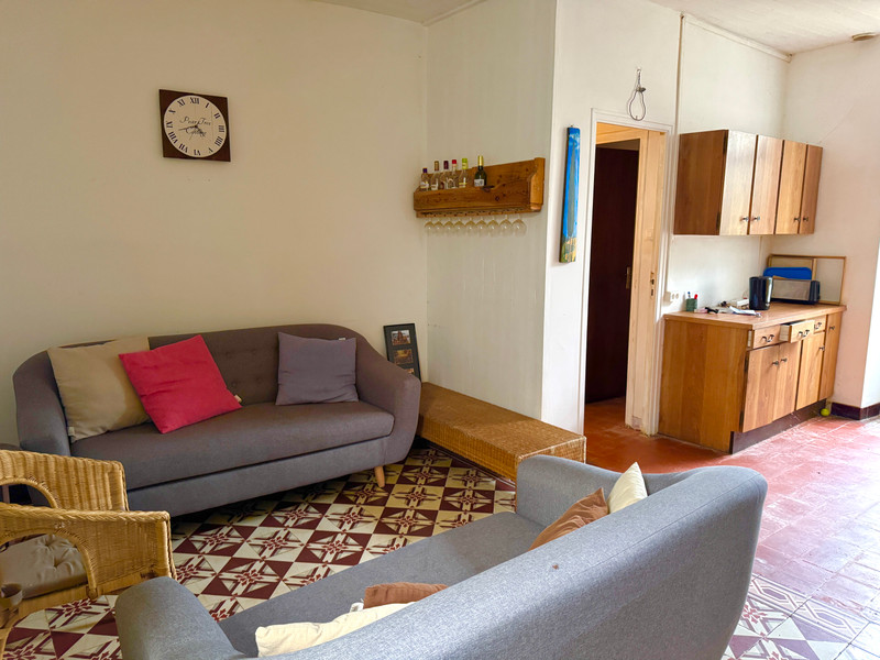 French property for sale in Hambers, Mayenne - €141,500 - photo 2