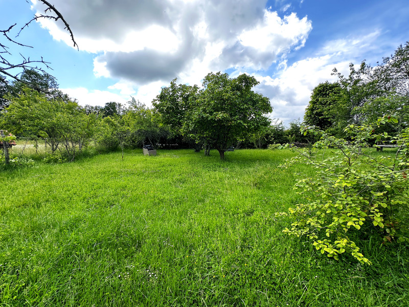 French property for sale in Montbron, Charente - €256,800 - photo 9