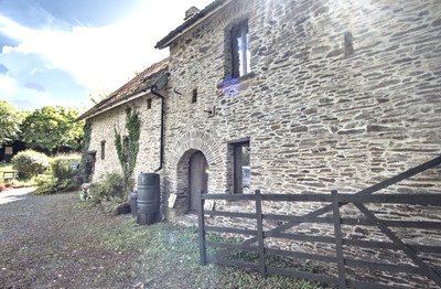 French property for sale in Saint-Clair-sur-l'Elle, Manche - €99,990 - photo 13