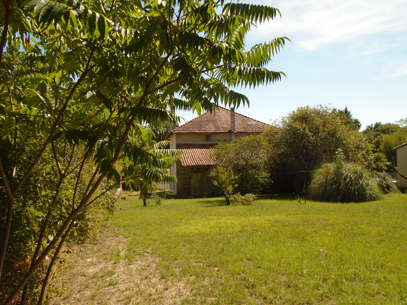 French property for sale in Alloue, Charente - photo 3