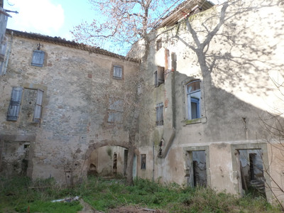 Maison à vendre à Olonzac, Hérault, Languedoc-Roussillon, avec Leggett Immobilier