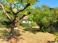 Maison à vendre à Villebois-Lavalette, Charente - 296.800 € - photo 2