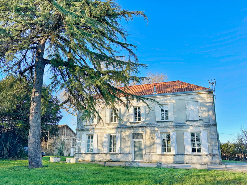 French property for sale in Cercoux, Charente-Maritime - €395,000 - photo 9