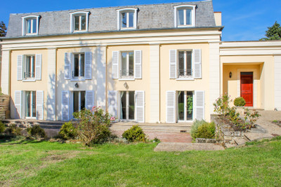housein Pontoise