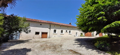 Maison à vendre à Bouteilles-Saint-Sébastien, Dordogne, Aquitaine, avec Leggett Immobilier