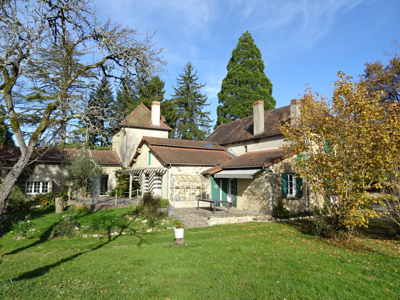 French property for sale in Thiviers, Dordogne - &#8364;646,600 - photo 3