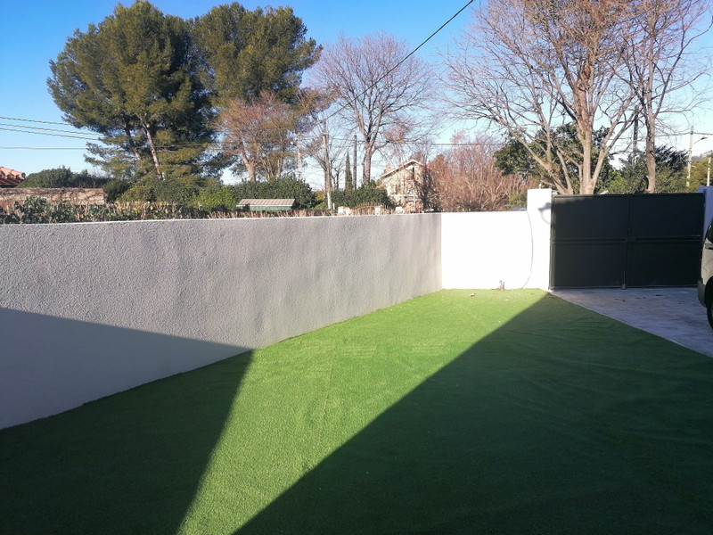French property for sale in Aubagne, Bouches-du-Rhône - €469,000 - photo 9