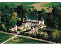 Chateau à vendre à Clairac, Lot-et-Garonne - 1.000.000 € - photo 1