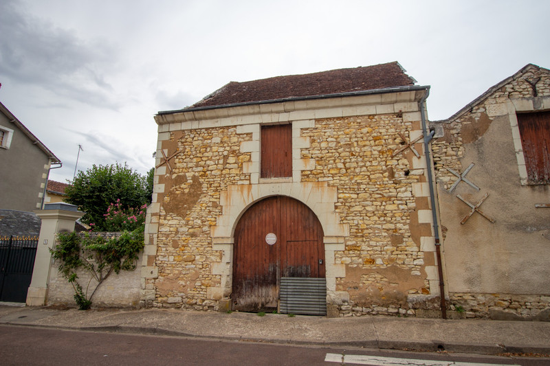 French property for sale in Richelieu, Indre-et-Loire - €36,600 - photo 9