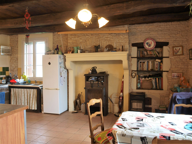 French property for sale in Pliboux, Deux-Sèvres - €162,000 - photo 6