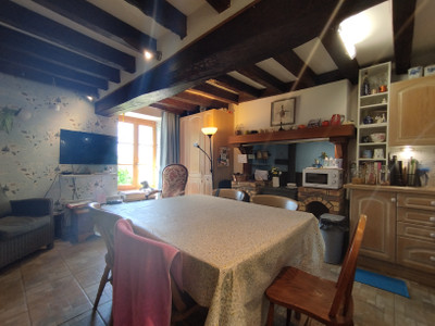 French property for sale in Saint-Léger-Magnazeix, Haute-Vienne - €143,880 - photo 4