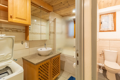 French property for sale in Bozel, Savoie - €2,105,000 - photo 1