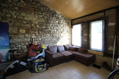 French property for sale in Mazières-Naresse, Lot-et-Garonne - €780,000 - photo 2