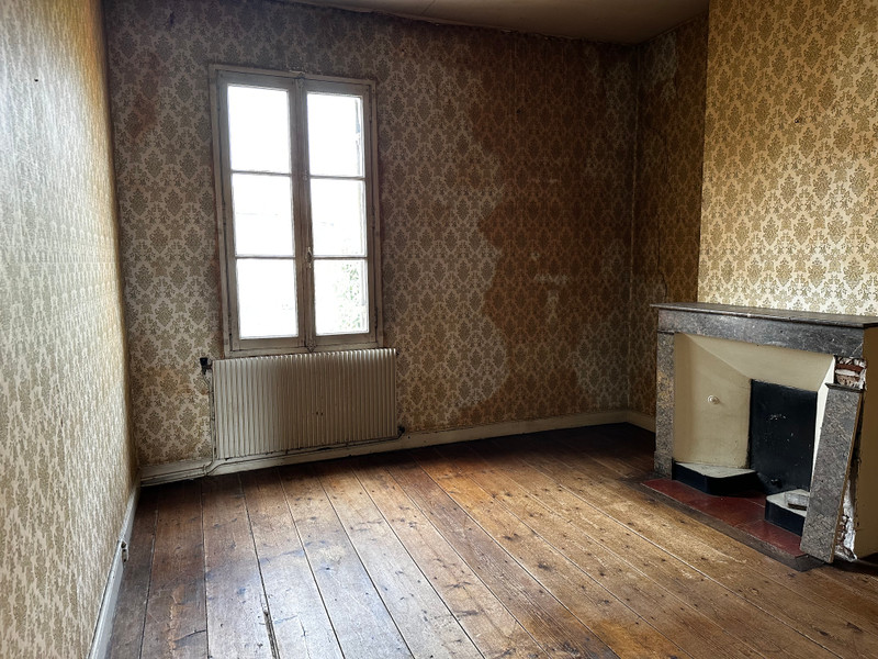 French property for sale in Sainte-Foy-la-Grande, Gironde - €80,000 - photo 4