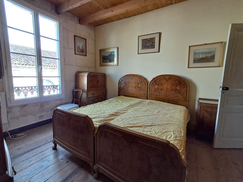 French property for sale in Neuvicq-le-Château, Charente-Maritime - €175,000 - photo 9
