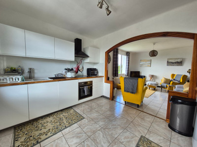 French property for sale in Duault, Côtes-d'Armor - €152,600 - photo 6